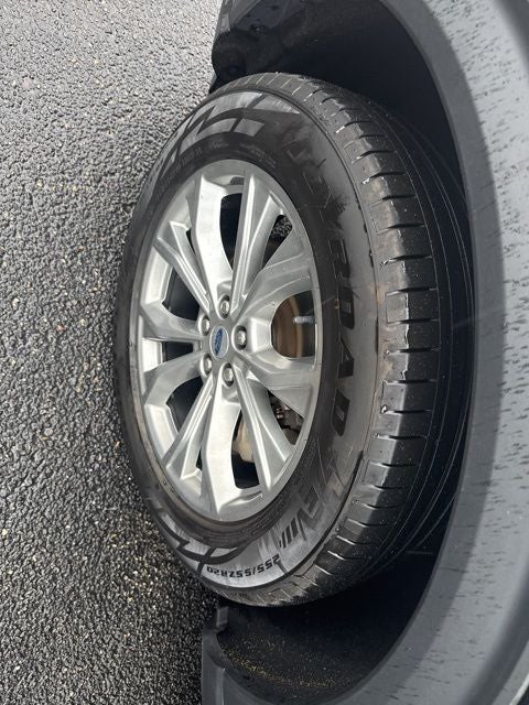 2023 Ford Explorer Limited TWIN PANEL MOONROOF