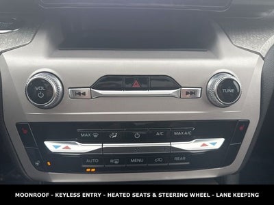 2024 Ford Explorer Timberline TWIN PANEL MOONROOF