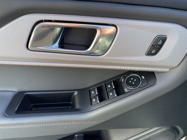 2025 Ford Explorer Active PANORAMIC ROOF