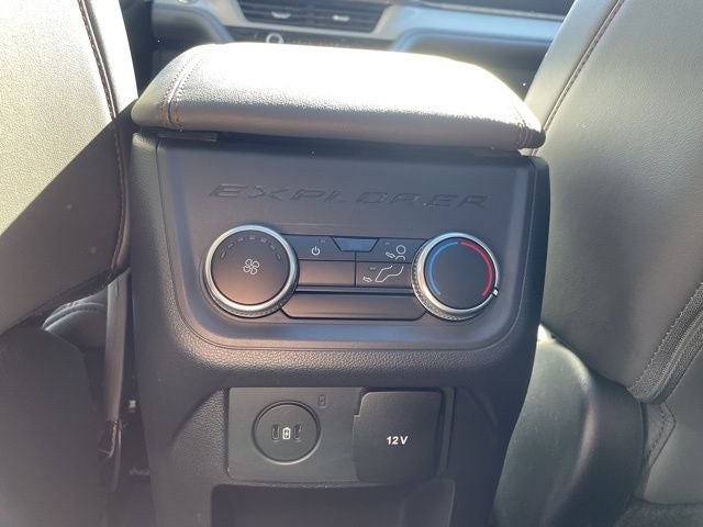 2025 Ford Explorer Active PANORAMIC ROOF