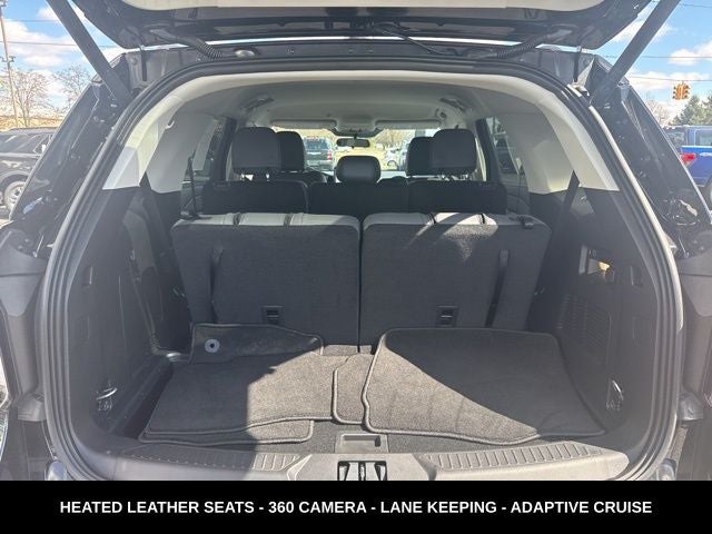 2025 Ford Explorer Active STILL LIKE NEW