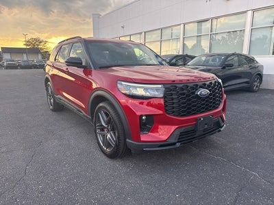 2025 Ford Explorer ST-Line STREET PACK