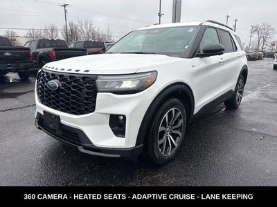 2025 Ford Explorer ST-Line 4WD