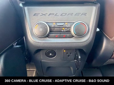 2025 Ford Explorer Platinum ULTIMATE PACKAGE