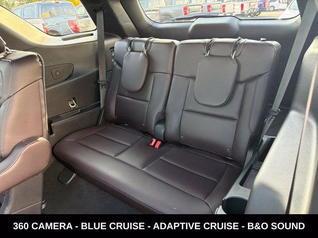 2025 Ford Explorer Platinum ULTIMATE PACKAGE