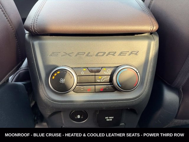 2025 Ford Explorer Platinum ULTIMATE PACKAGE