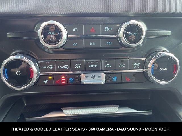 2025 Ford F-350SD Platinum