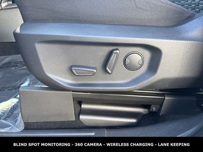 2025 Ford Ranger XLT BLACKOUT PACKAGE