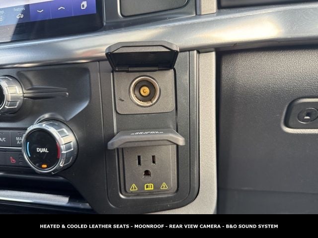 2022 Ford F-150 Lariat TWO TONE PAINT