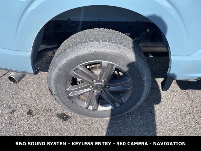 2023 Ford F-150 XLT TWIN PANEL MOONROOF