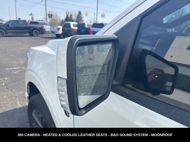 2023 Ford F-150 Lariat TWIN PANEL MOONROOF