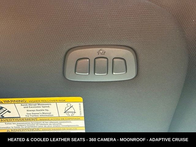 2023 Ford F-150 Lariat TWIN PANEL MOONROOF