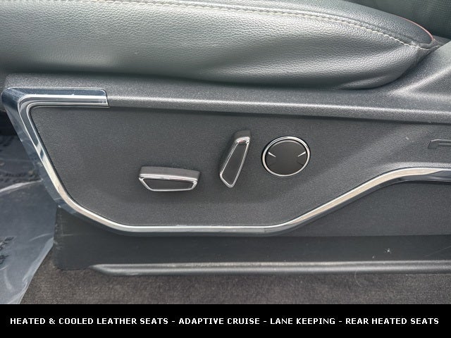 2022 Ford F-150 Lariat TWIN PANEL MOONROOF