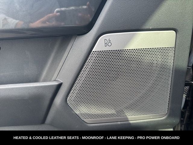 2023 Ford F-150 Lariat BLACKOUT PACKAGE