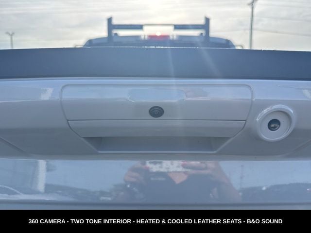 2023 Ford F-150 Lariat MOONROOF