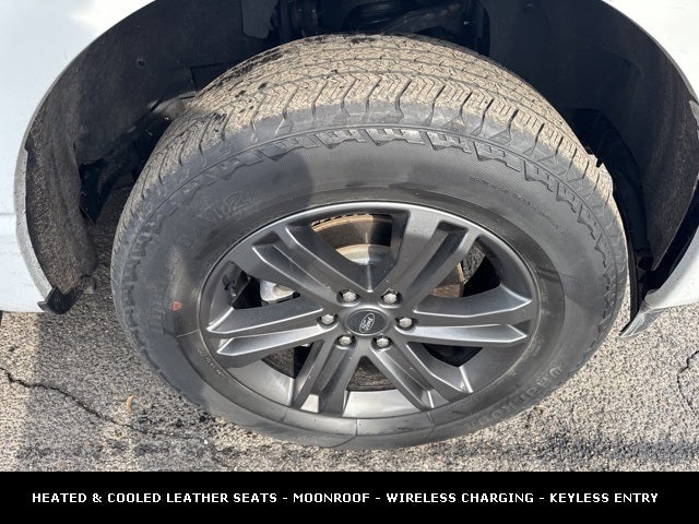 2023 Ford F-150 Lariat TWIN PANEL MOONROOF