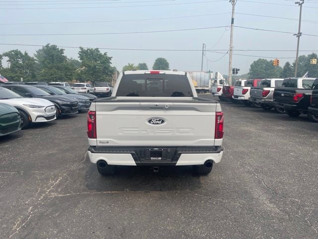 2024 Ford F-150 XLT TWIN PANEL MOONROOF