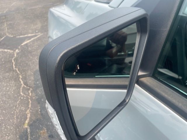2024 Ford F-150 XLT TWIN PANEL MOONROOF