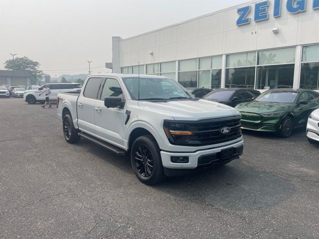 2024 Ford F-150 XLT TWIN PANEL MOONROOF