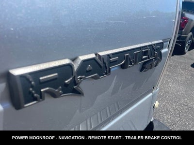 2012 Ford F-150 SVT Raptor 6.2L V8