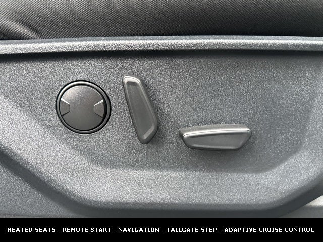 2024 Ford F-150 XLT BLACK APPEARANCE PACKAGE