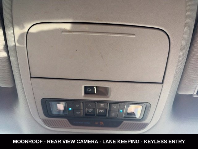 2024 Ford F-150 XLT TWIN PANEL MOONROOF