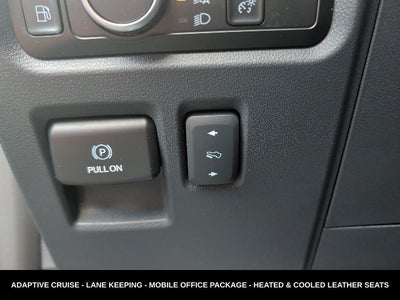 2024 Ford F-150 Lariat TWIN PANEL MOONROOF