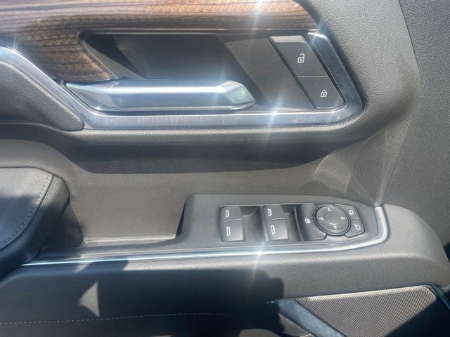 2024 Chevrolet Silverado 1500 LT LOW MILES