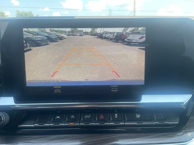 2024 Chevrolet Silverado 1500 LT LOW MILES