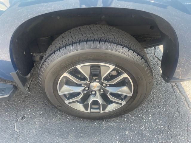 2024 Chevrolet Silverado 1500 LT LOW MILES