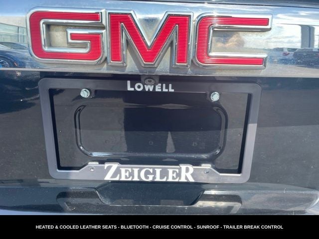 2017 GMC Yukon Denali HEADS UP DISPLAY