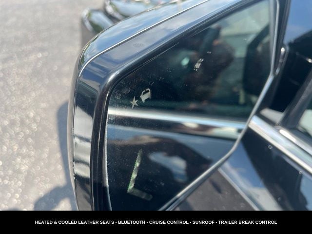 2017 GMC Yukon Denali HEADS UP DISPLAY