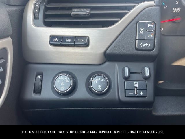 2017 GMC Yukon Denali HEADS UP DISPLAY