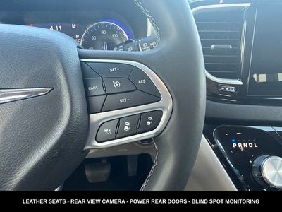 2024 Chrysler Pacifica Touring L STOW N GO SEATING