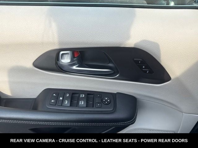 2024 Chrysler Pacifica Touring L STOW N GO SEATING