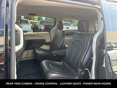 2024 Chrysler Pacifica Touring L STOW N GO SEATING