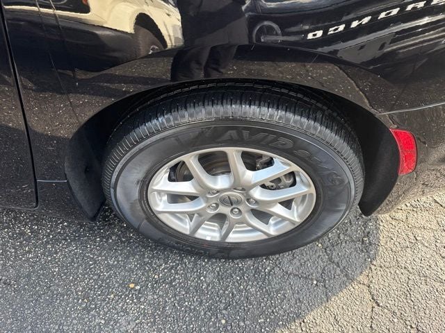 2024 Chrysler Pacifica Touring L STOW N GO SEATING
