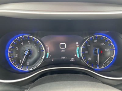 2023 Chrysler Pacifica Touring L HEATED SEATS & STEERING WHEEL