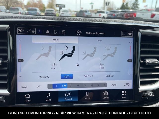 2023 Chrysler Pacifica Touring L HEATED SEATS & STEERING WHEEL