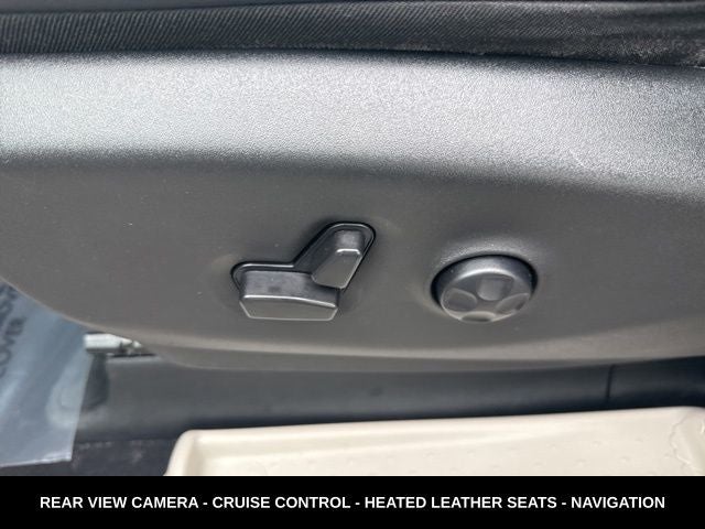 2023 Chrysler Pacifica Touring L HEATED SEATS & STEERING WHEEL