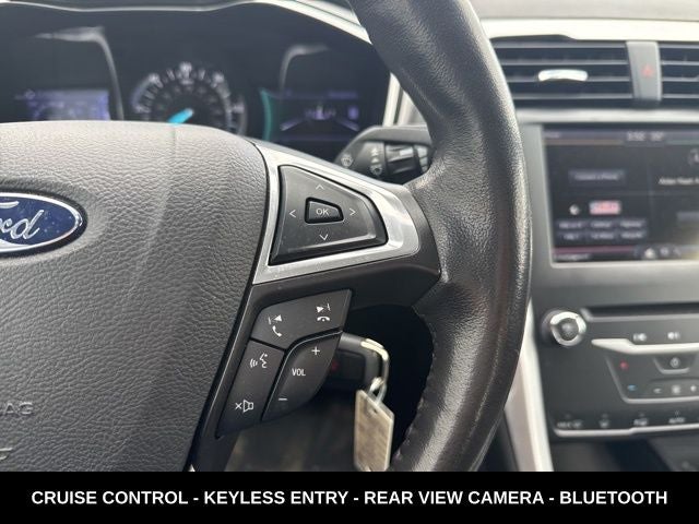 2013 Ford Fusion Hybrid SE LOW MILE HYBRID