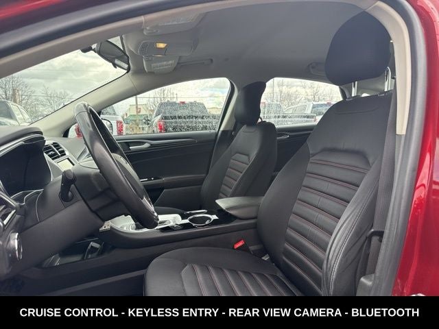 2013 Ford Fusion Hybrid SE LOW MILE HYBRID