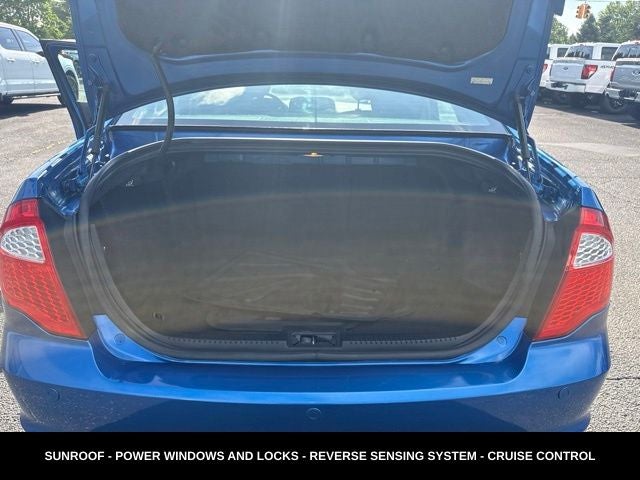2012 Ford Fusion SE LOW MILE LOCAL TRADE