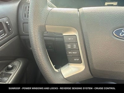2012 Ford Fusion SE LOW MILE LOCAL TRADE