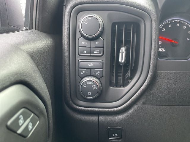 2021 Chevrolet Silverado 1500 Custom LOCAL TRADE