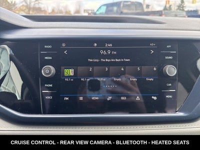 2024 Volkswagen Taos 1.5T SE