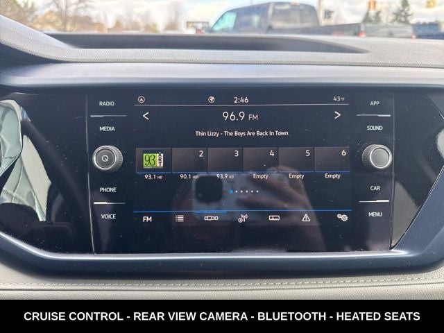 2024 Volkswagen Taos 1.5T SE