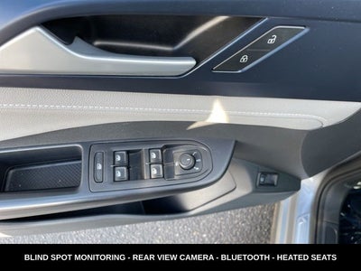 2024 Volkswagen Taos 1.5T SE ONE OWNER