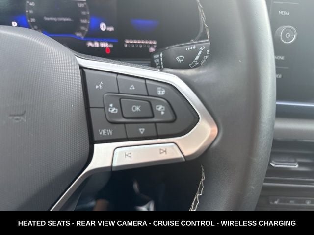 2023 Volkswagen Taos 1.5T SE ONE OWNER