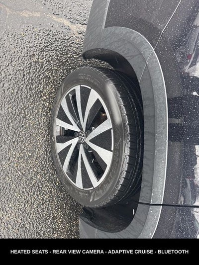 2024 Volkswagen Taos 1.5T SE ONE OWNER